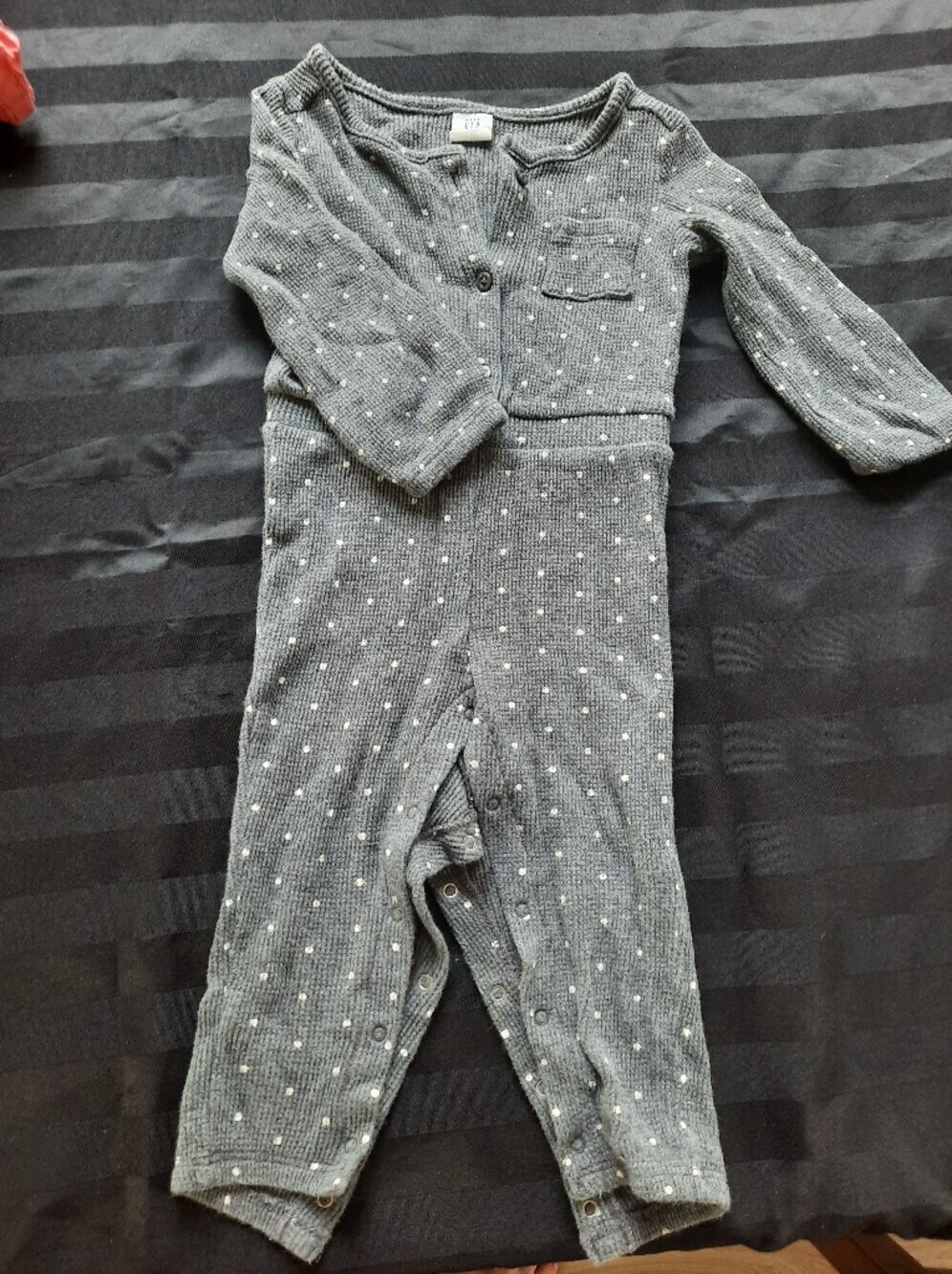 Baby Gap Gray Polka Dot Baby One-Piece Romper